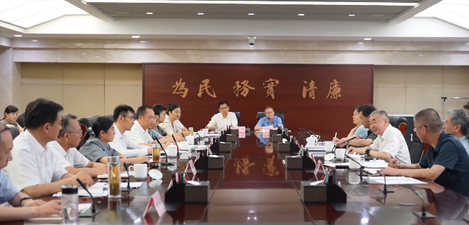 省卫健委来淮调研公立医院改革与高质量发展示范项目座谈会召开
